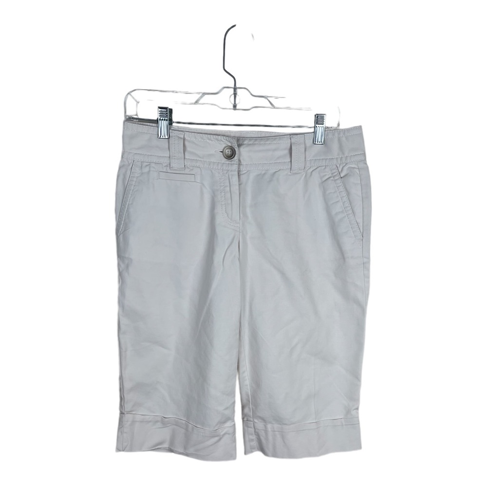 Ann Taylor Women’s Low Waist Signature Fit White Bermuda Shorts Size 4
